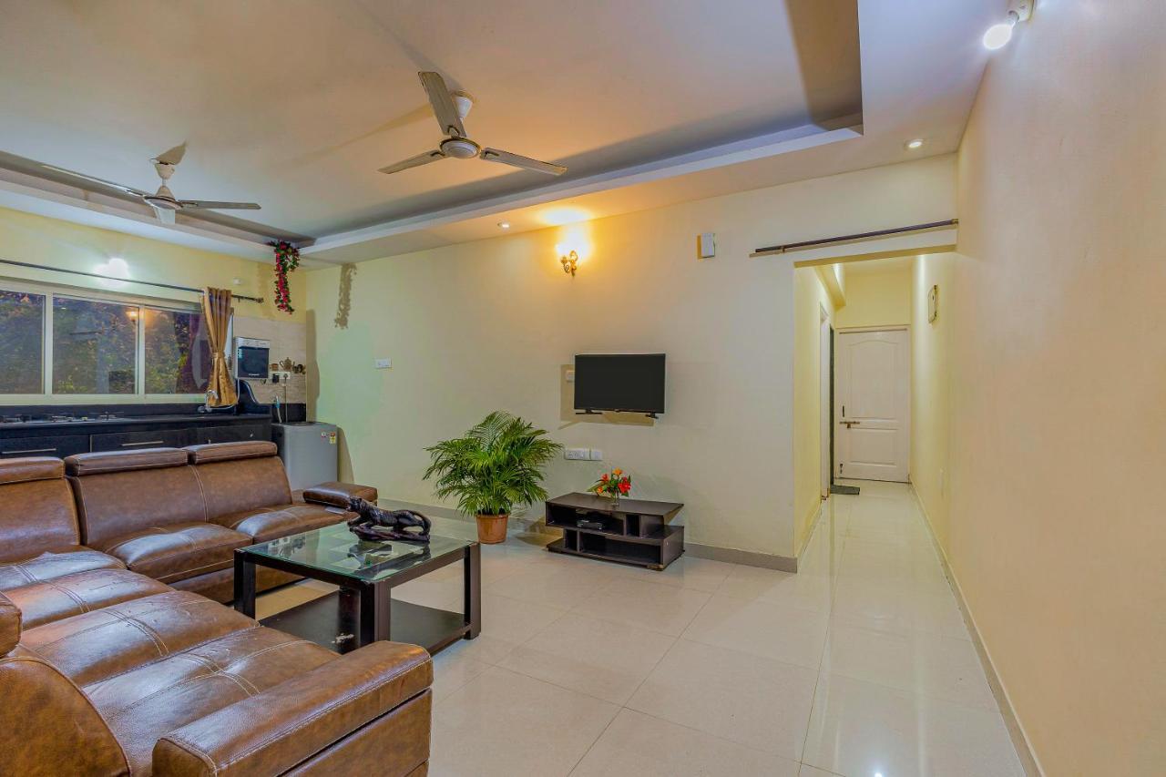 4Bhk Stunning Apartment With Pool 2Bhkx2 Velha Goa Exterior foto